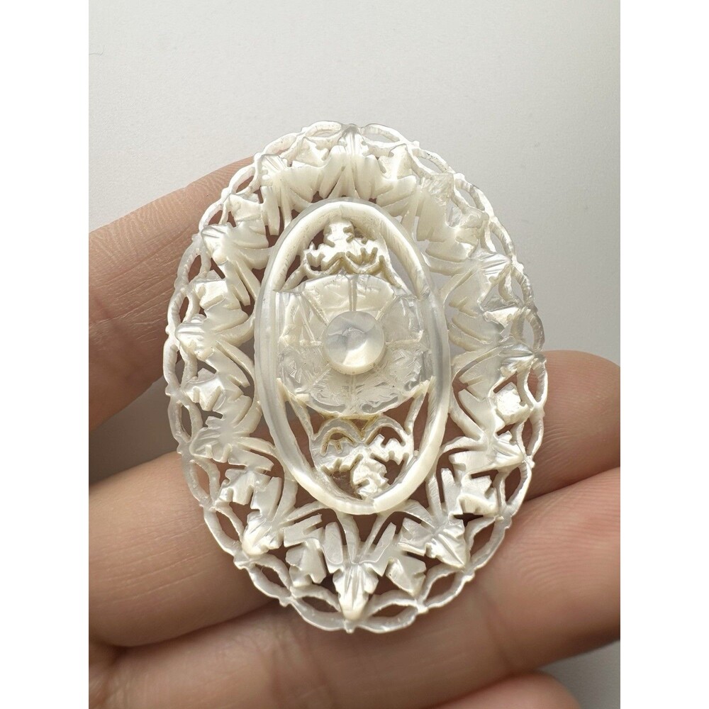 Vintage Hand Carved Floral Mother Of Pearl Oval